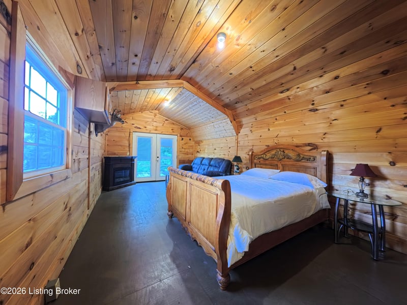 899 Pine Haven Rd, Clarkson, KY 42726