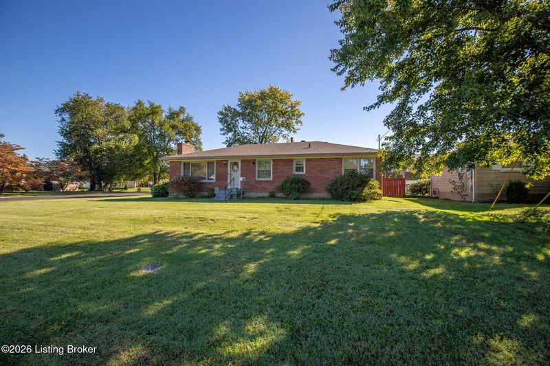 9001 Dorrance Dr, Louisville, KY 40258