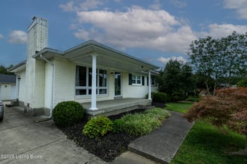 9009 Annlou Dr, Louisville, KY 40272