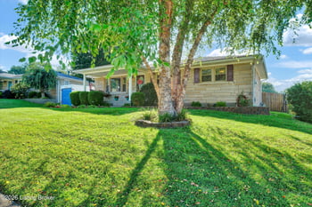 9009 Wanlou Dr, Louisville, KY 40272