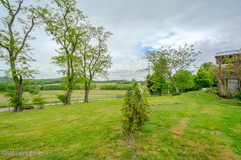 901 Kentucky 2202, Irvington, KY 40146