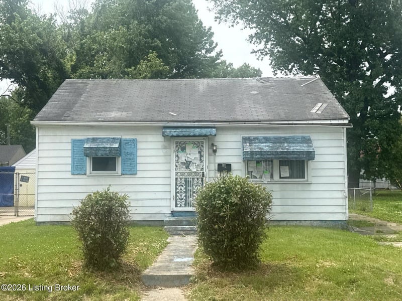 902 Loretto Ave, Louisville, KY 40211