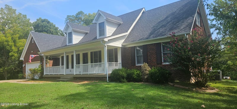 9031 Lakewood Dr, Louisville, KY 40272