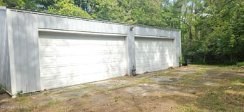 9031 Lakewood Dr, Louisville, KY 40272
