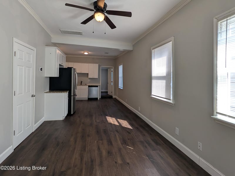 905 E Madison St, Louisville, KY 40204