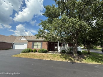 907 Spring Glen Way, Lyndon, KY 40242