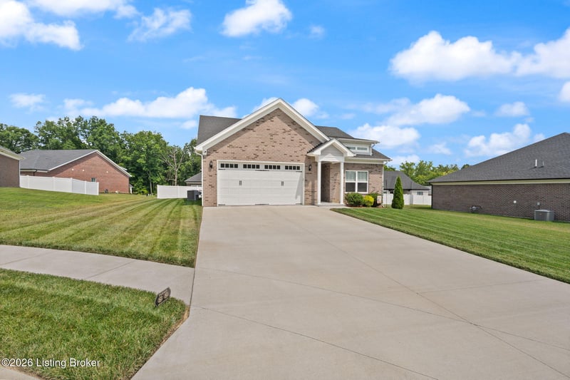 908 Audobon Ct, Memphis, IN 47143