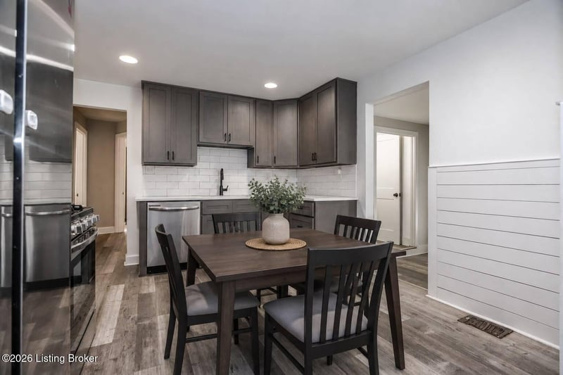 9107 3rd Street Rd, Louisville, KY 40272