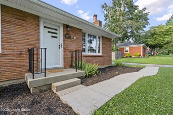 9107 Hudson Ln, Louisville, KY 40291