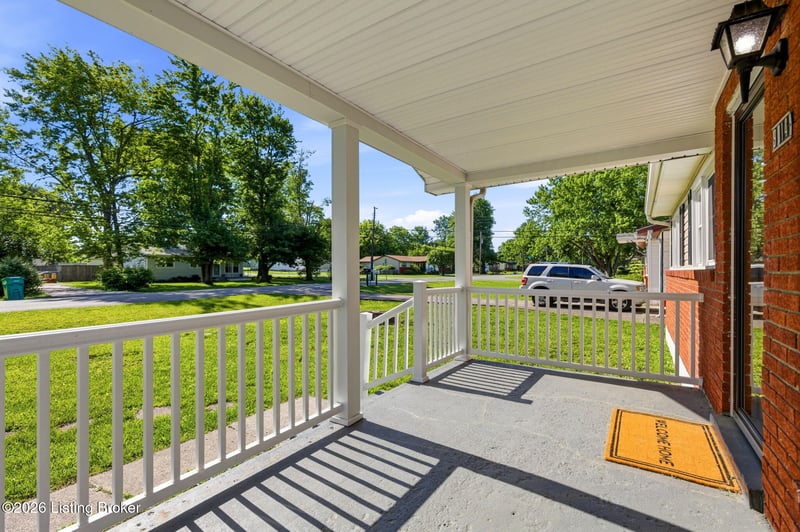 9114 New Maple Rd, Louisville, KY 40229