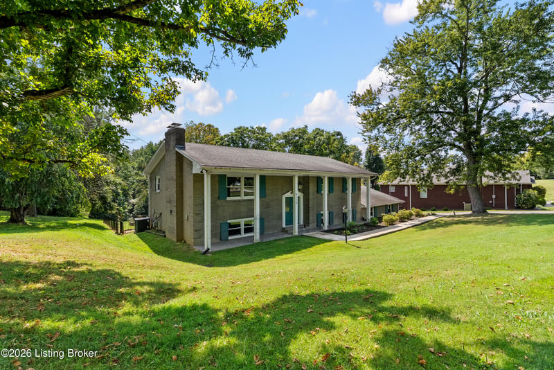 9116 Hi View Ln, Louisville, KY 40272