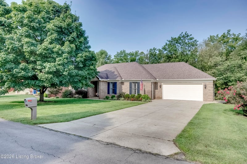 912 Woods Run Rd, Bardstown, KY 40004