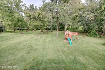 912 Woods Run Rd, Bardstown, KY 40004