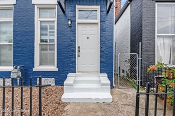 913 E Madison St, Louisville, KY 40204