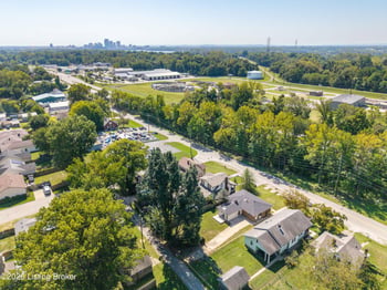 914 N Clark Blvd, Clarksville, IN 47129