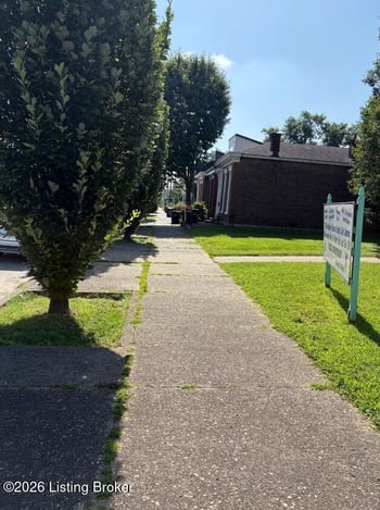916 E Jefferson St, Louisville, KY 40206