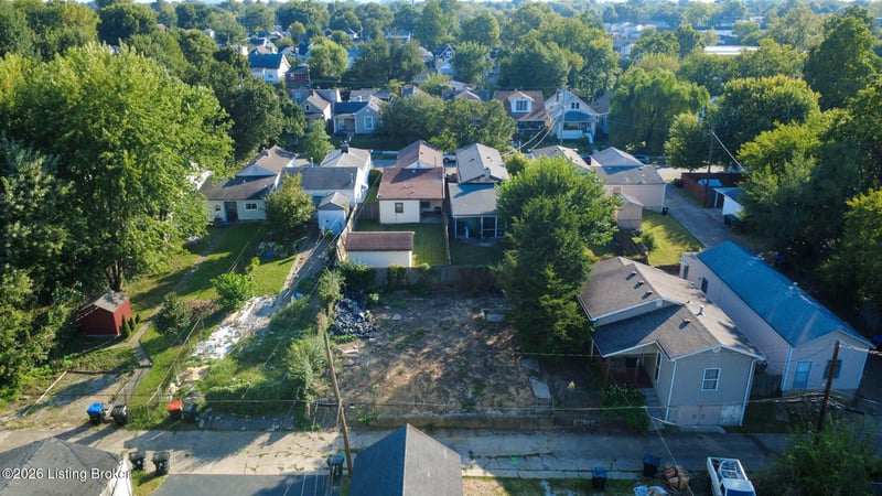 917 R Mulberry St, Louisville, KY 40217