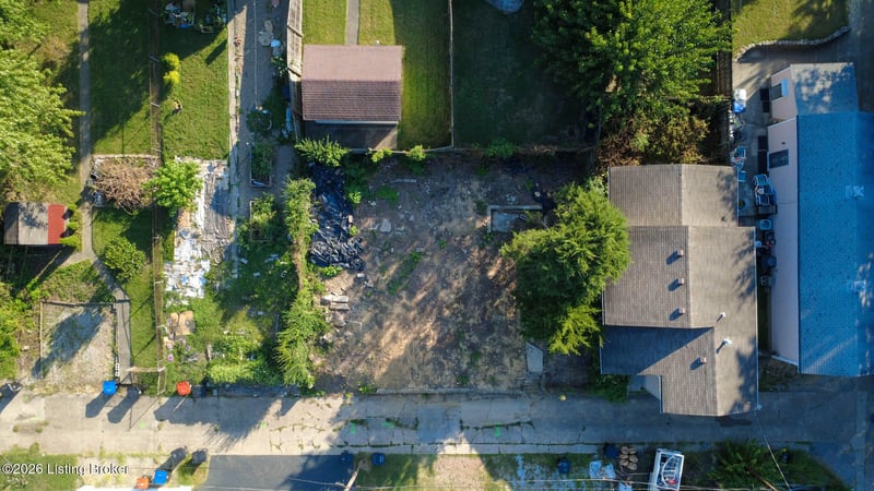 917 R Mulberry St, Louisville, KY 40217