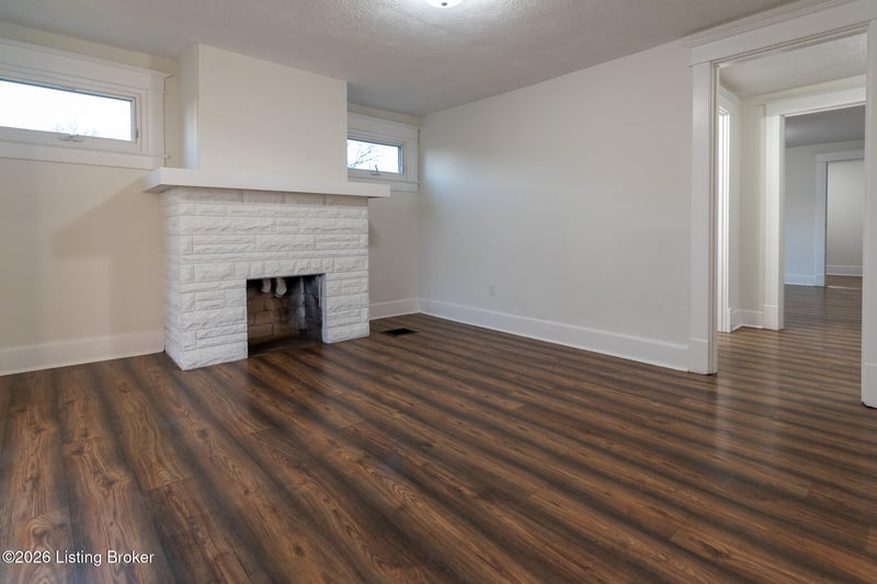 9201 Jefferson Ave, Louisville, KY 40291