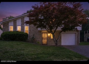 9201 Marse Henry Dr, Jeffersontown, KY 40299