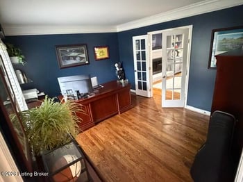 9205 Felsmere Cir, Louisville, KY 40241