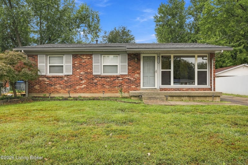 9210 Fawnridge Pl, Louisville, KY 40229