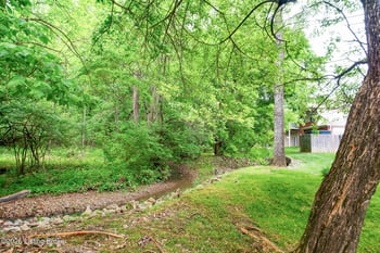 9210 Hawthorne Pointe Dr #103, Louisville, KY 40272