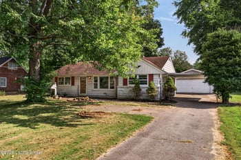 9221 Aristides Dr, Louisville, KY 40272