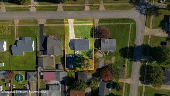9244 Chenault Rd, Louisville, KY 40272