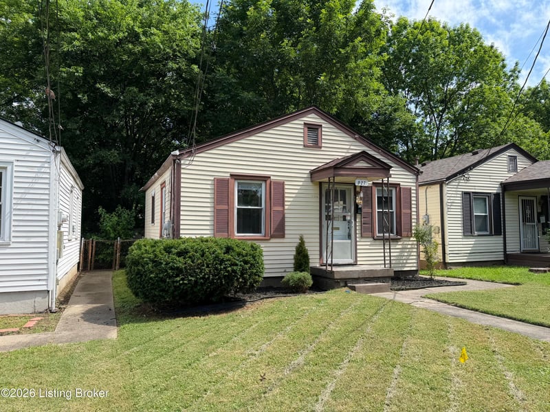 927 Beecher St, Louisville, KY 40215