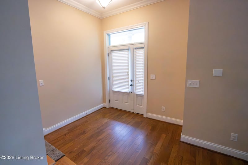 927 Cherokee Rd #6, Louisville, KY 40204