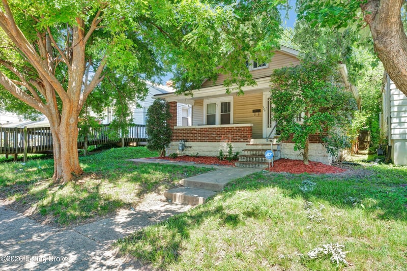 929 Denmark St, Louisville, KY 40215