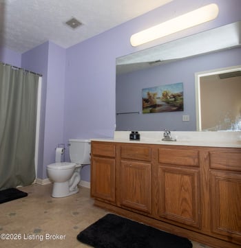 930 Woodland Ridge Cir, La Grange, KY 40031