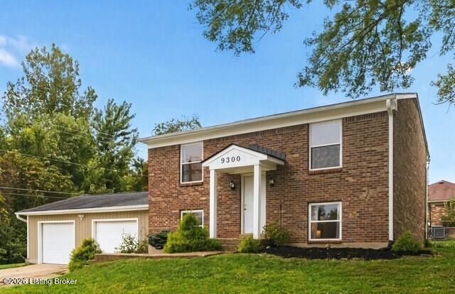 9300 Hillridge Dr, Pewee Valley, KY 40056