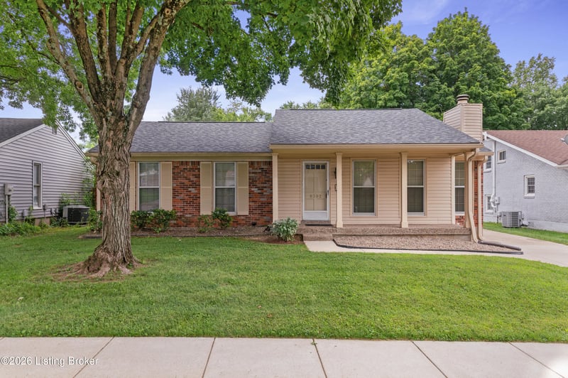 9302 Marse Henry Dr, Louisville, KY 40299