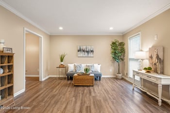 9312 Le Beau Ct, Jeffersontown, KY 40299