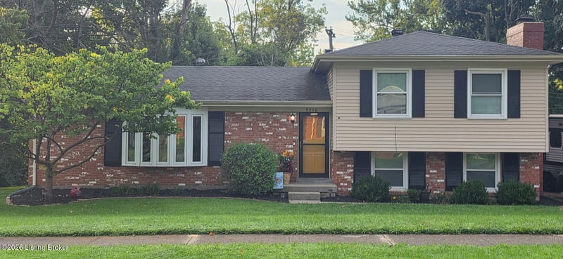 9316 Tiverton Way, Louisville, KY 40242