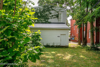 932 S 1st St, Louisville, KY 40203
