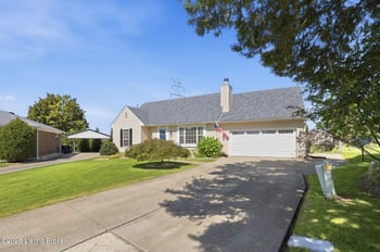 9323 Villa Fair Ct, Louisville, KY 40291