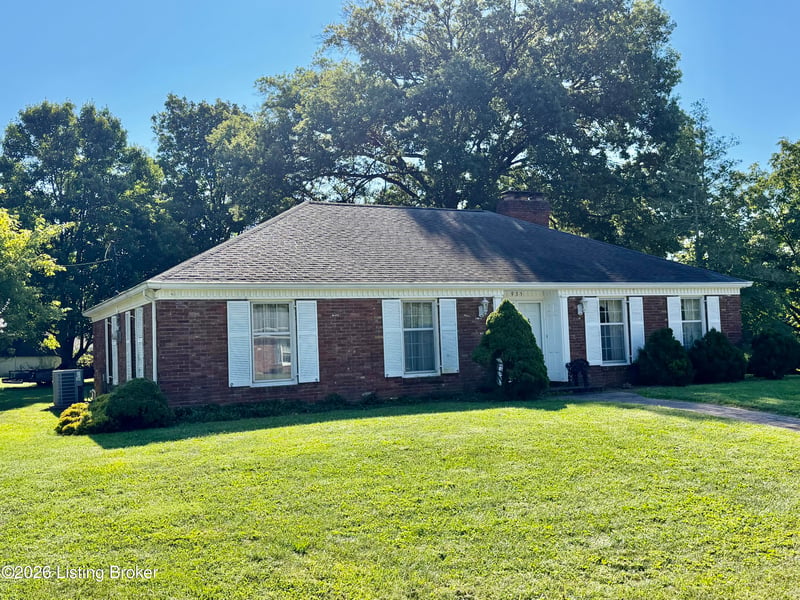 935 Craig Ave, Shelbyville, KY 40065