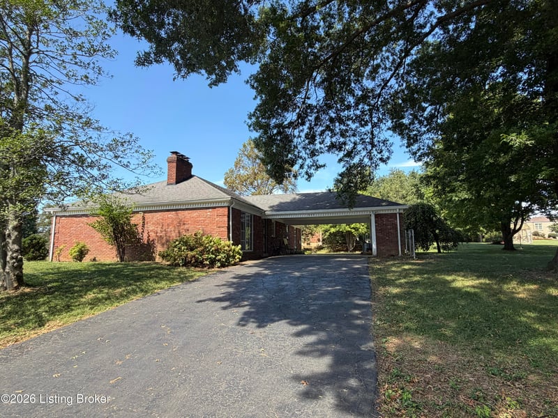 935 Craig Ave, Shelbyville, KY 40065