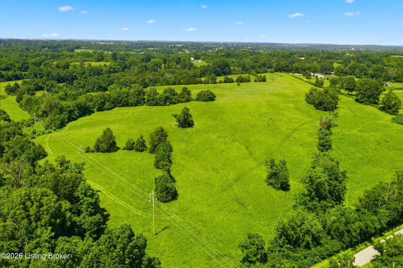 935 Paxton Rd, Salvisa, KY 40372