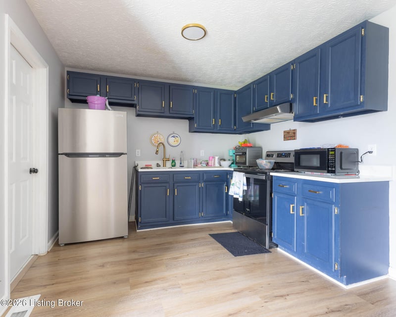 94 Lee Nor Mack St, Shelbyville, KY 40065