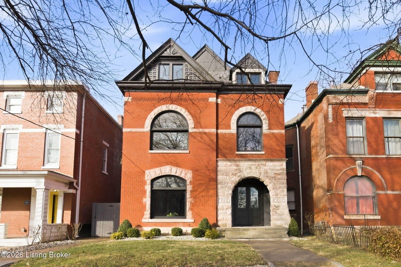 940 S 6th St, Louisville, KY 40203