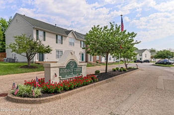 9404 Bayberry Green Ln, Louisville, KY 40291