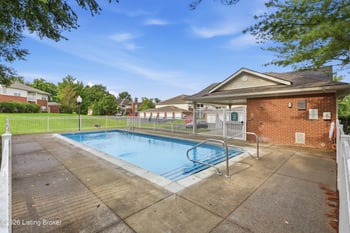 9405 Magnolia Ridge Dr #204, Louisville, KY 40291