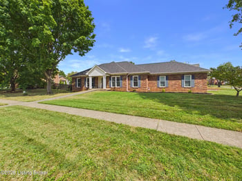 9411 Tamarisk Pkwy, Louisville, KY 40223