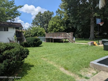 949 S Woodland Dr, Radcliff, KY 40160