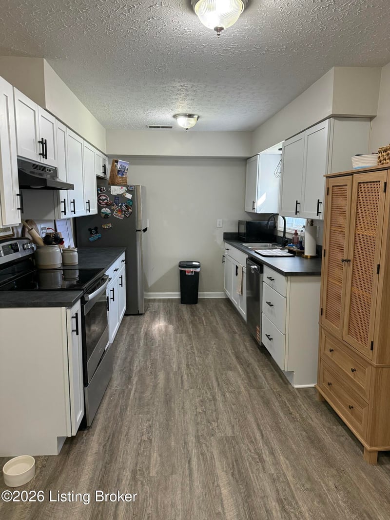 95 Eminence Pike, Shelbyville, KY 40065