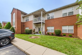 9500 Magnolia Ridge Dr #104, Louisville, KY 40291
